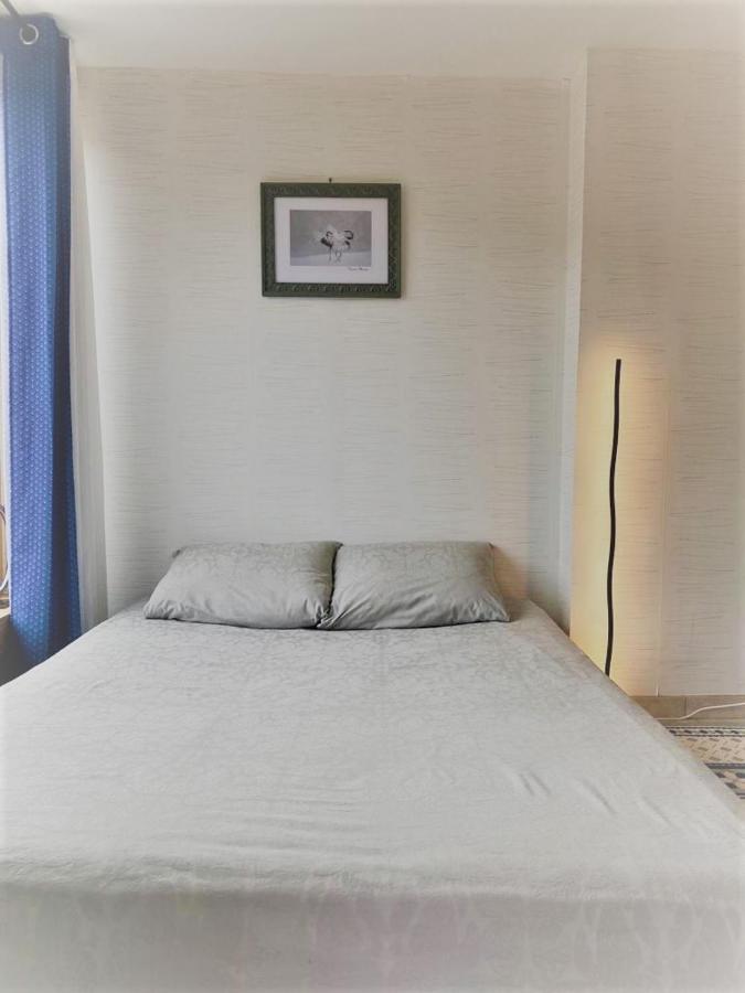 Le Cocon Bed and Breakfast Verrieres  Buitenkant foto